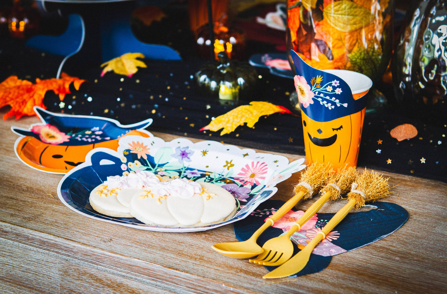 Halloween Cauldron Dinner Plates