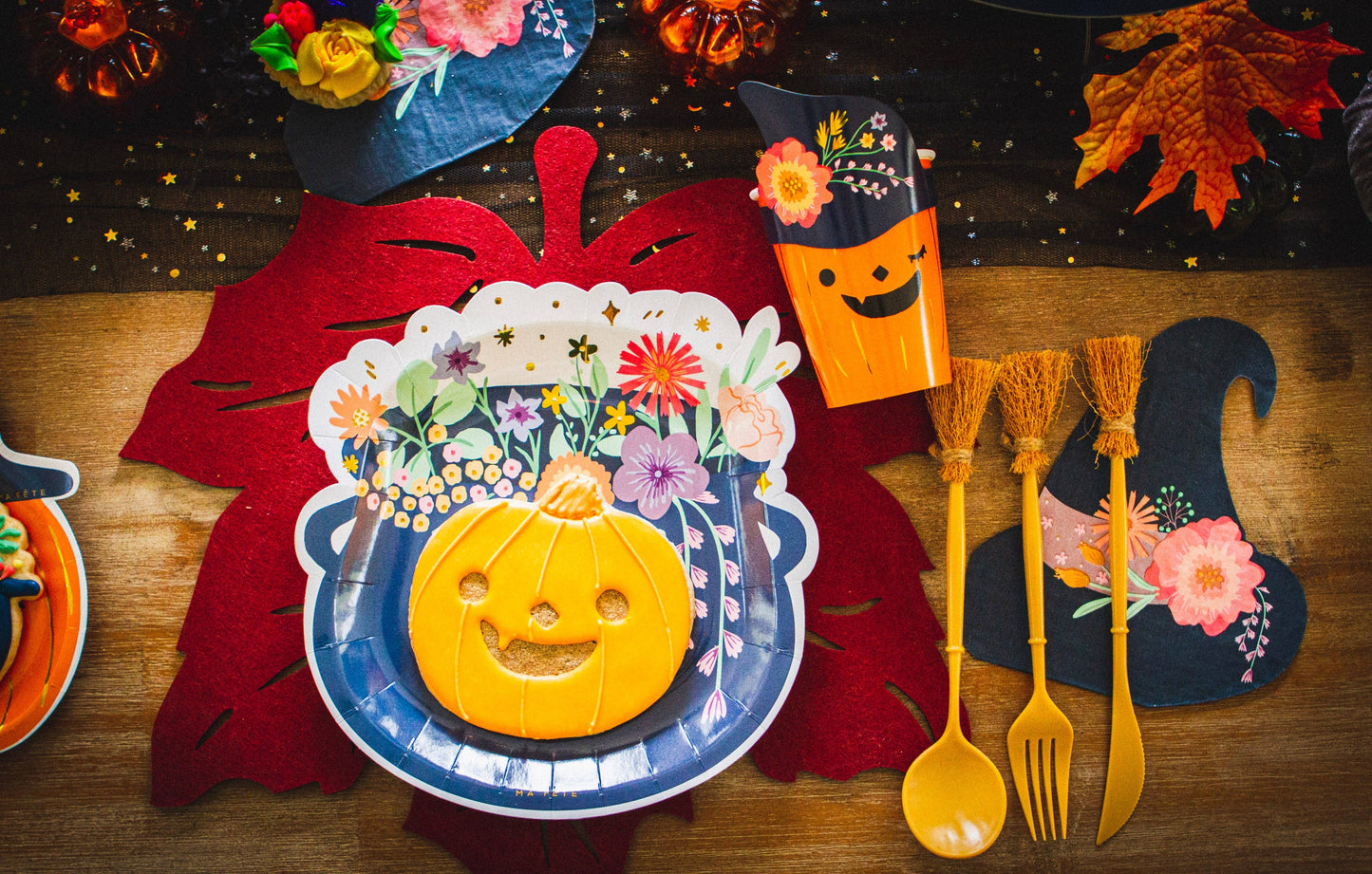 Halloween Cauldron Dinner Plates