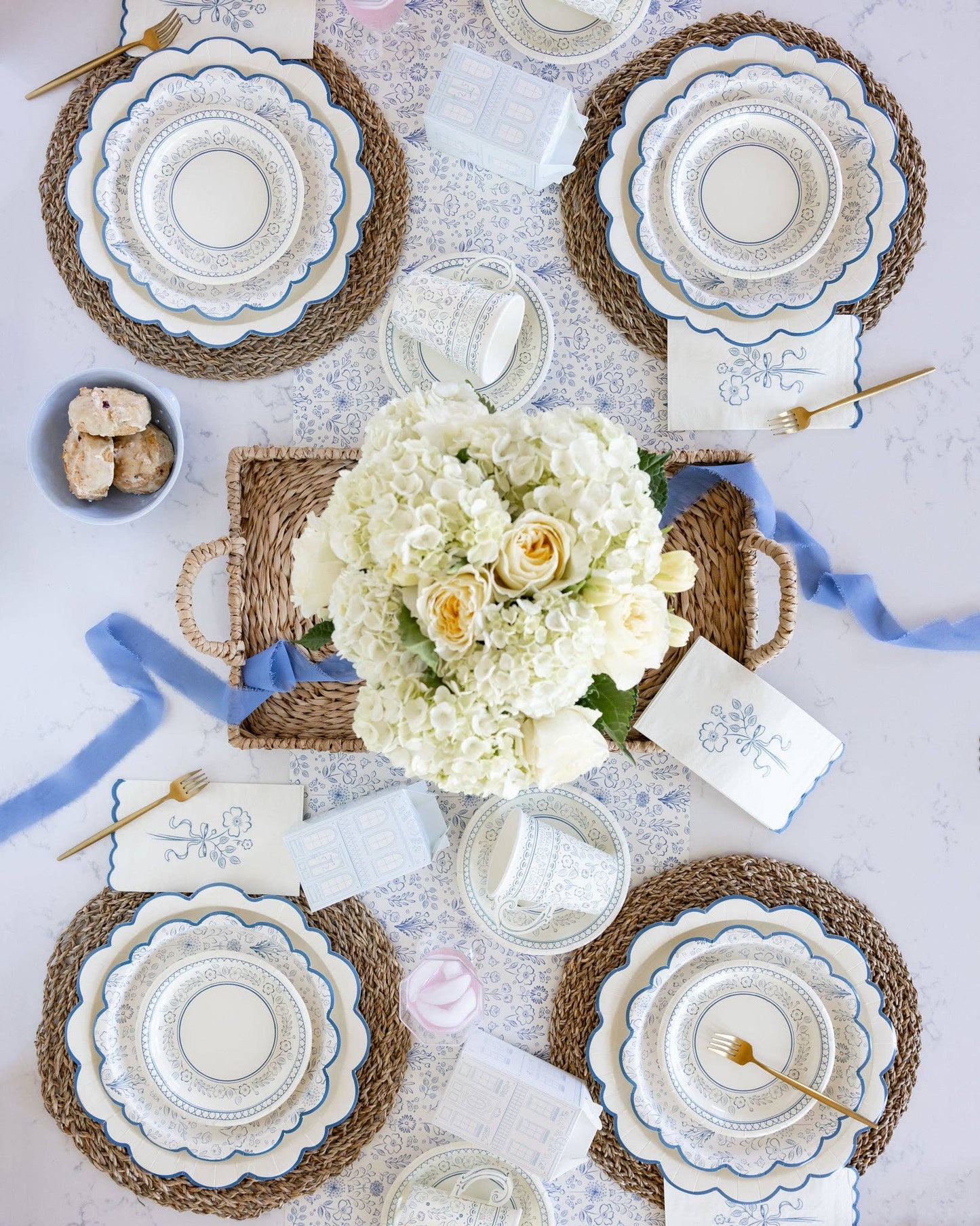 Pembroke Floral 7" Paper Dessert Plates